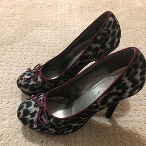Madden Girl Leopard Pumps